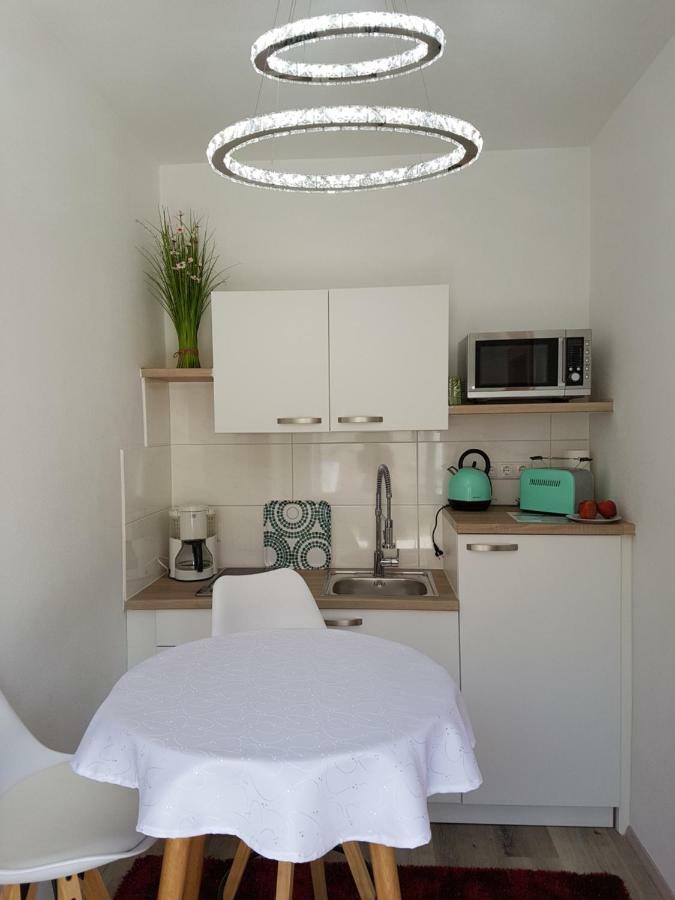 Gaestezimmer Resi Illmitz Luaran gambar